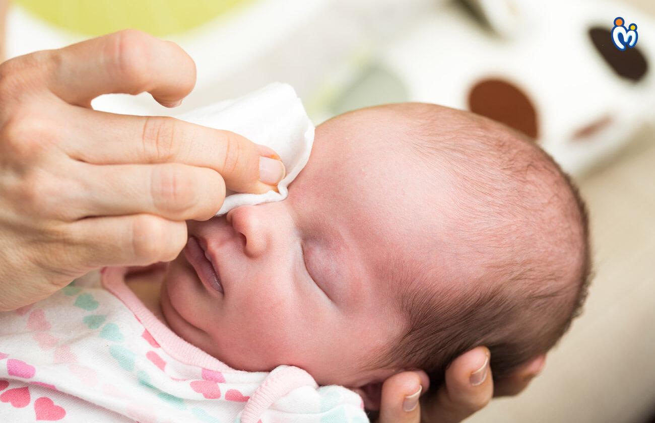 How to Clean Your Baby's Delicate Parts
