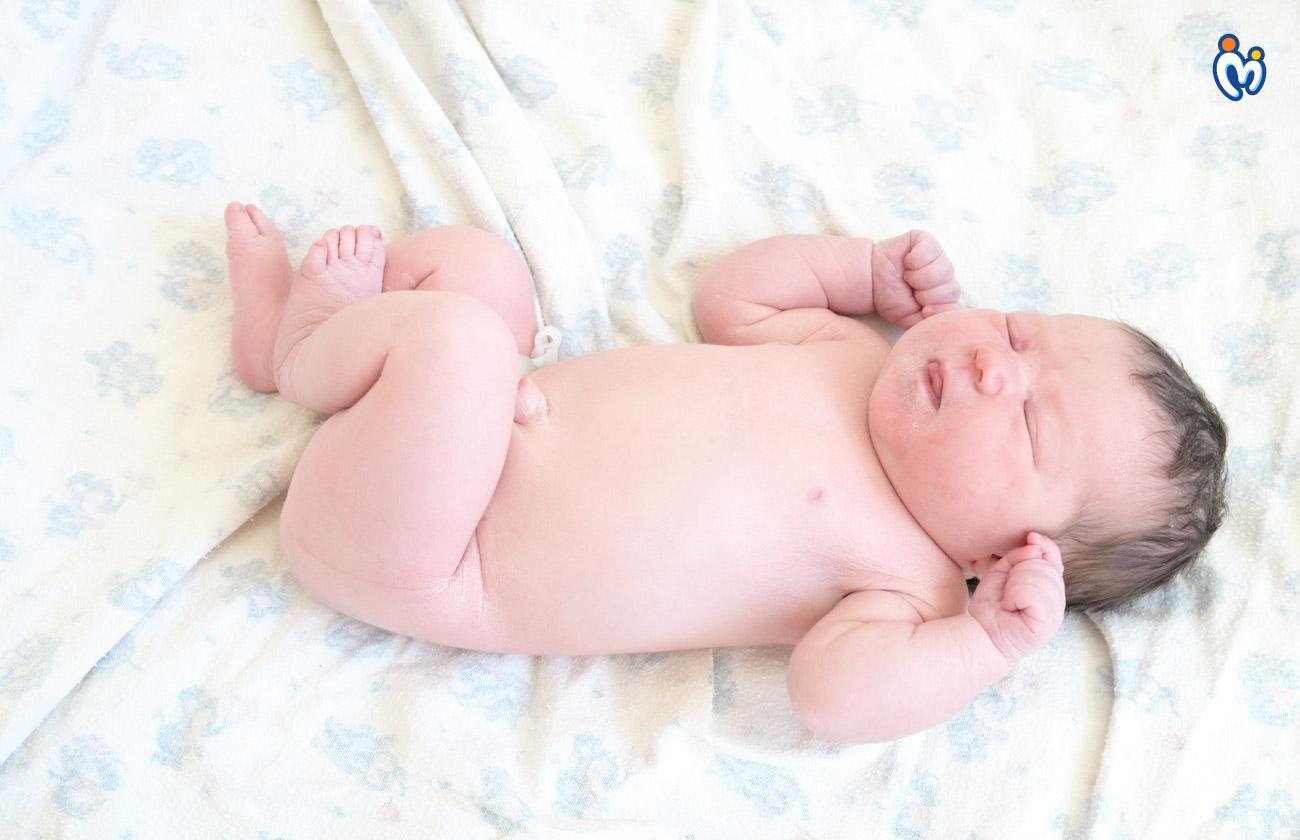 Caring for your baby's umbilical cord stump