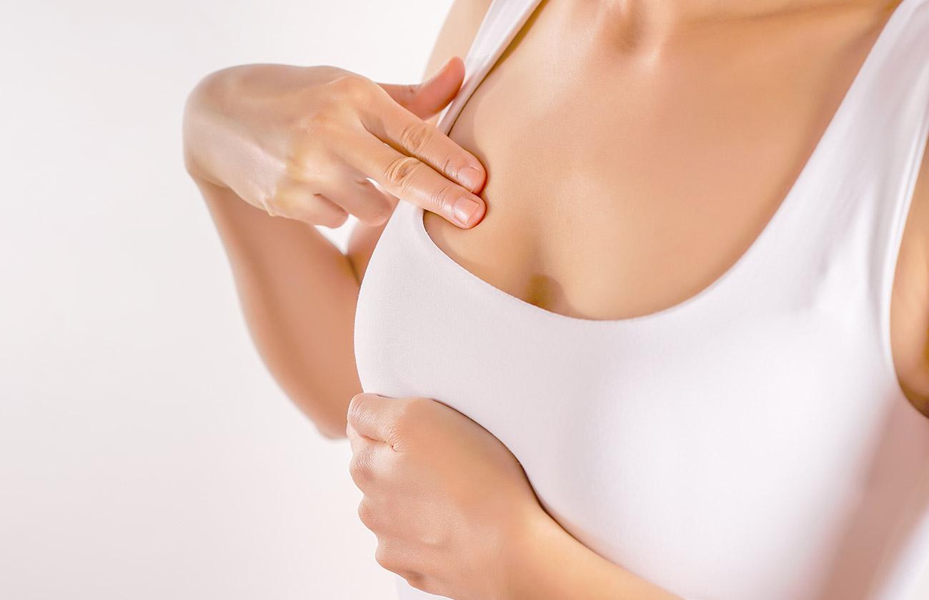 How to self-examine yourself for Breast Cancer