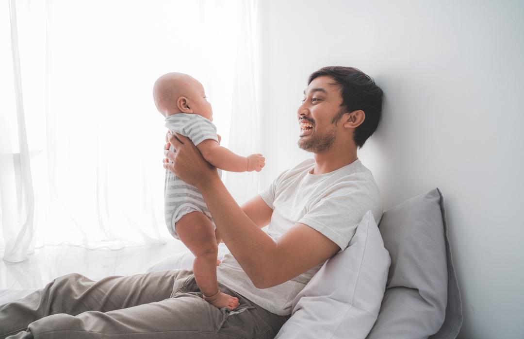Father’s Day Special: 7 Ways To Bond With Your Newborn