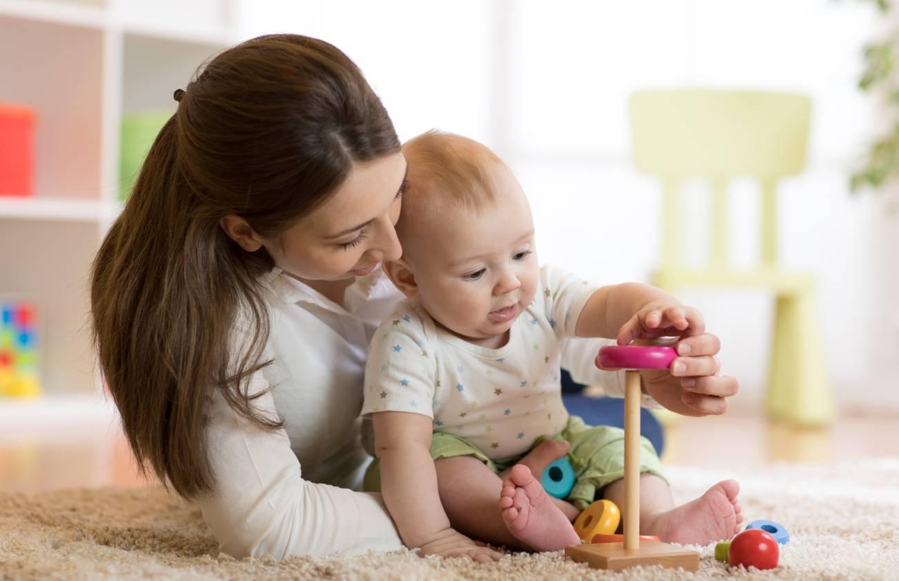 7 Simple tips to keep your baby engaged at all times