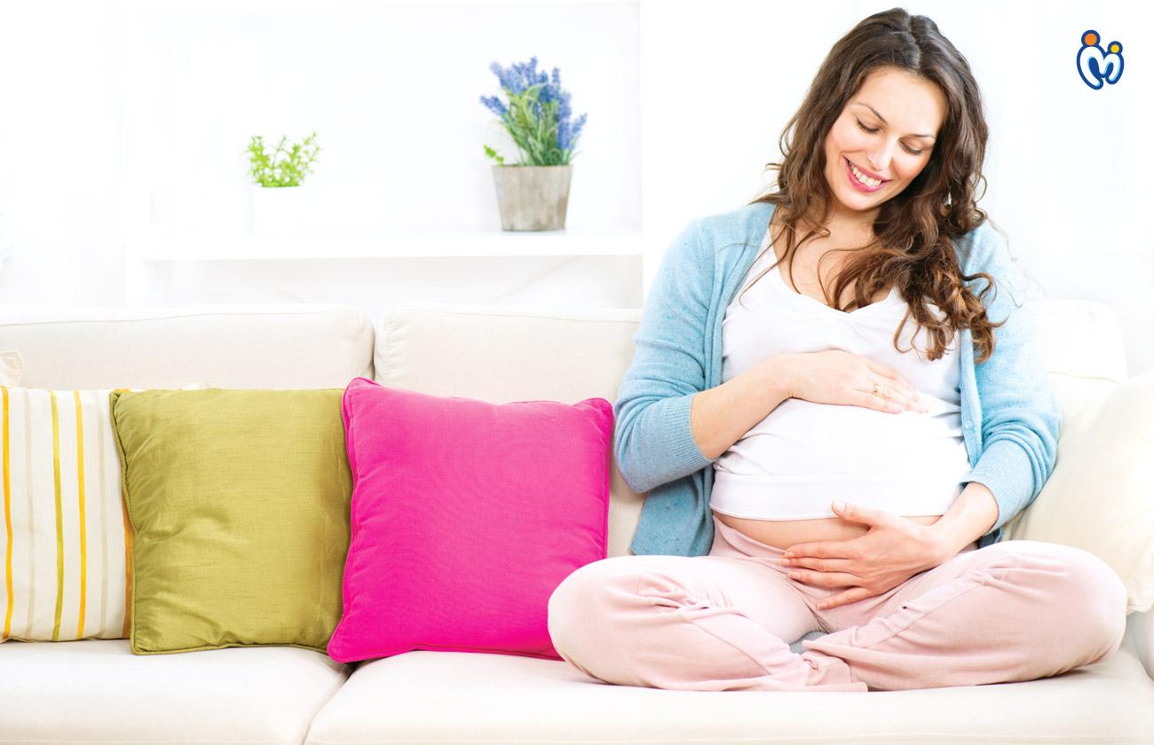 Sweet & Simple Ways To Announce Your Pregnancy