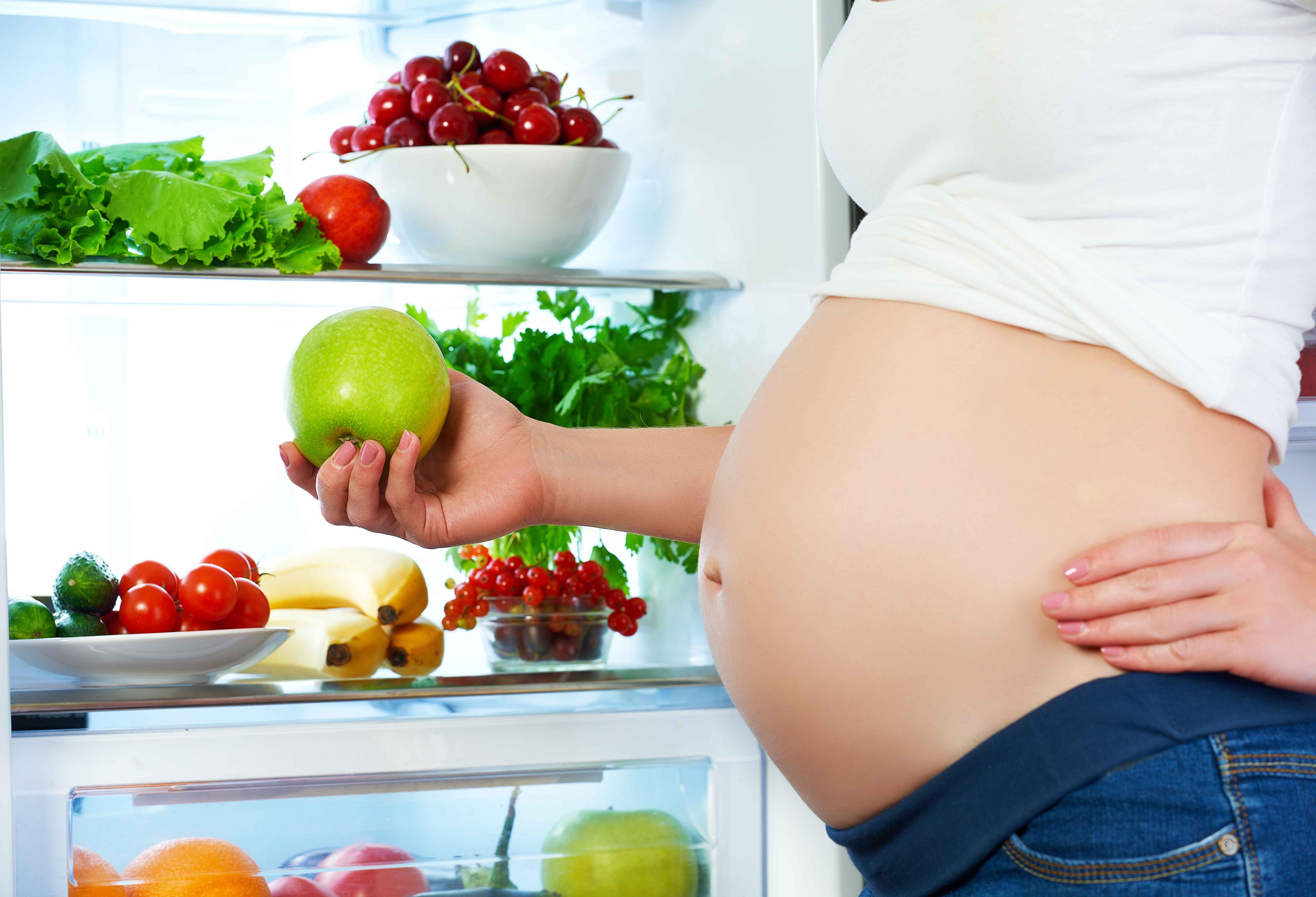 Three Fruits and Vegetables for Expectant Moms to Avoid During Pregnancy