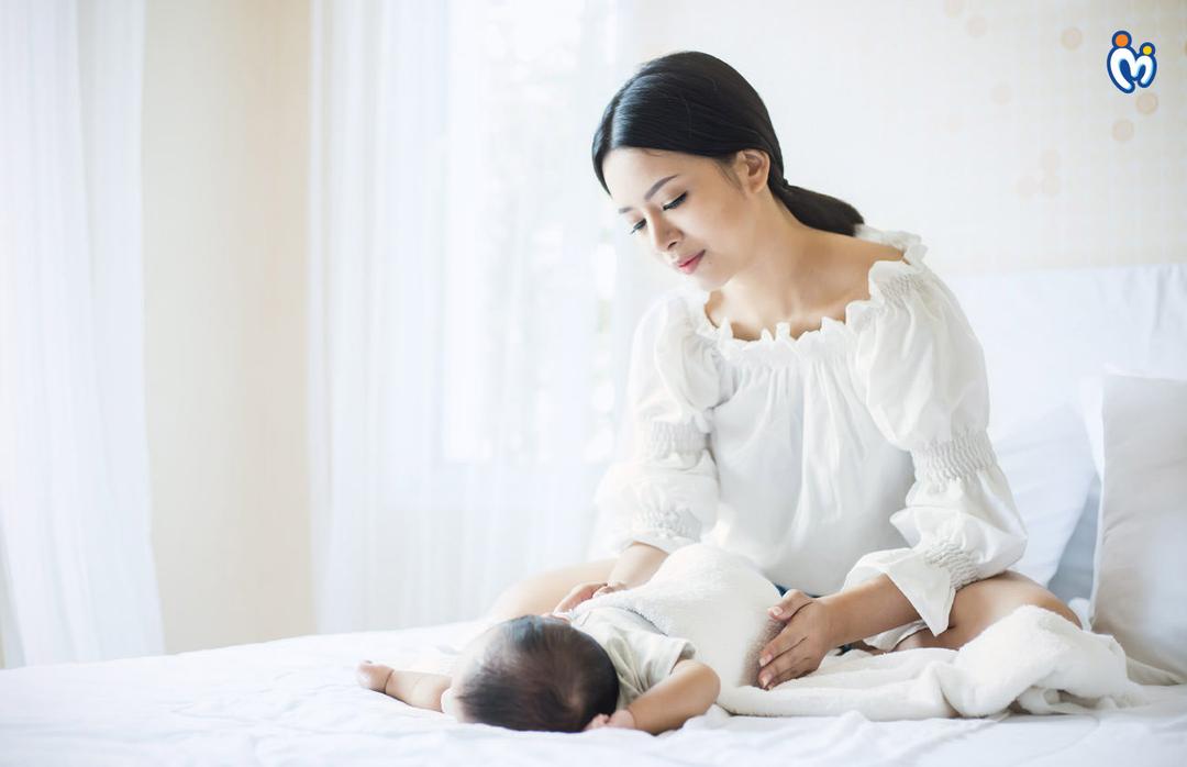 Tips to Bond with the baby When Dad is Away