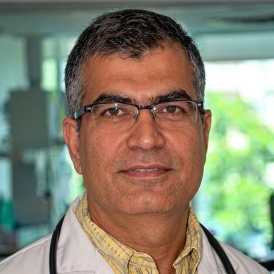 Dr. Rajiv Chhabra